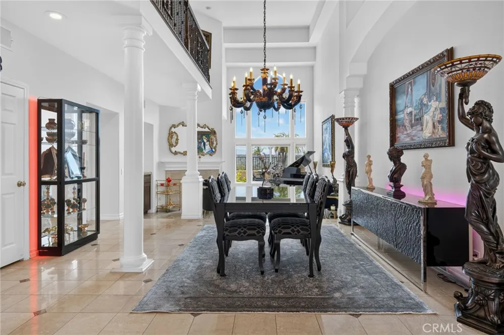 26382 Modena Laguna Hills, CA 92653
