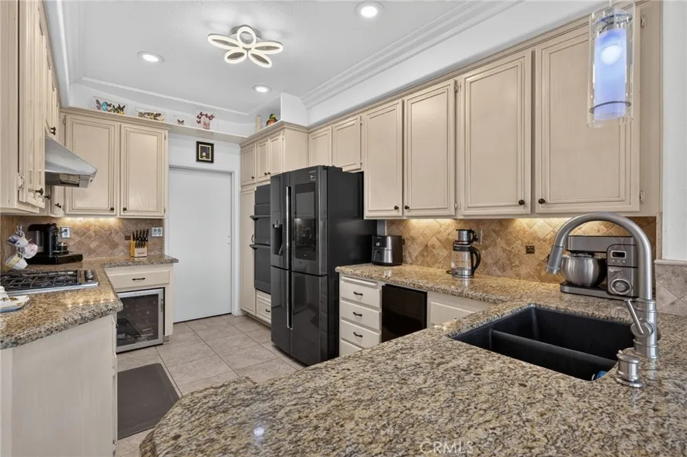 26382 Modena Laguna Hills, CA 92653