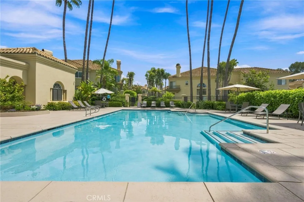 26382 Modena Laguna Hills, CA 92653
