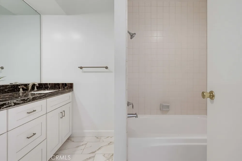 2086 Arriba Monterey Park, CA 91754