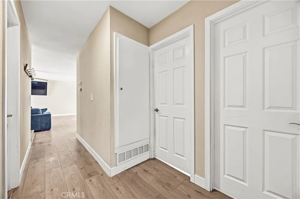 560 W Los Angeles Drive Vista, CA 92083