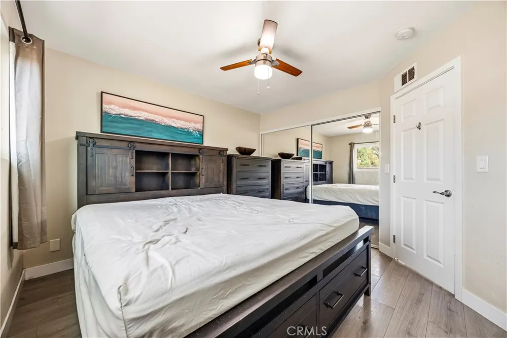 560 W Los Angeles Drive Vista, CA 92083