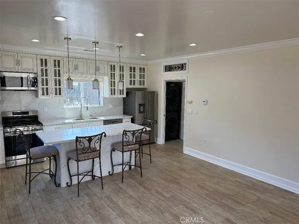 3843 Weston Pl #A Long Beach, CA 90807