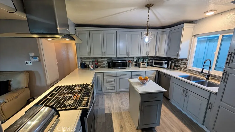 13361 Sundance Whittier, CA 90605