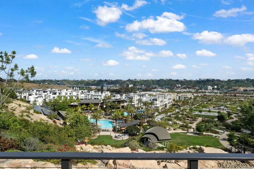 2720 Everly Drive San Diego, CA 92108