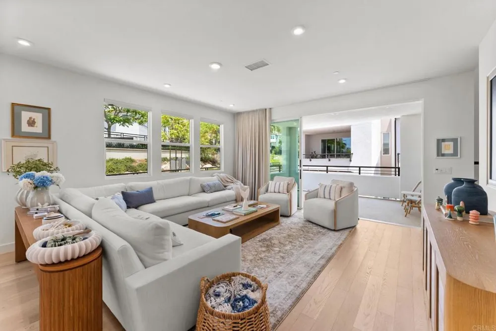 2720 Everly Drive San Diego, CA 92108