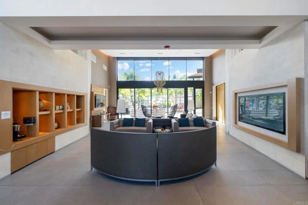 2720 Everly Drive San Diego, CA 92108
