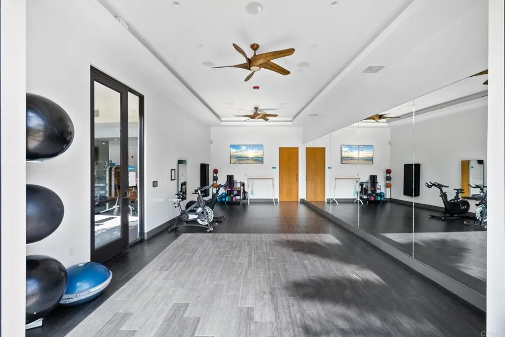 2720 Everly Drive San Diego, CA 92108