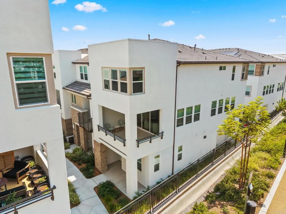 2720 Everly Drive San Diego, CA 92108