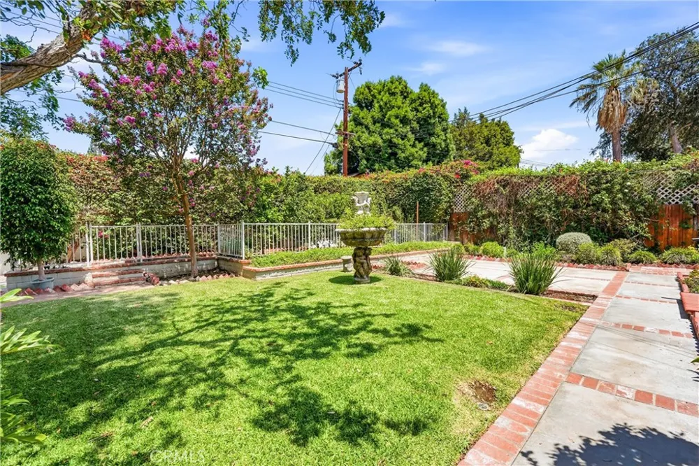 1613 Dorothy Lane Fullerton, CA 92831
