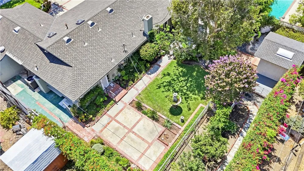 1613 Dorothy Lane Fullerton, CA 92831