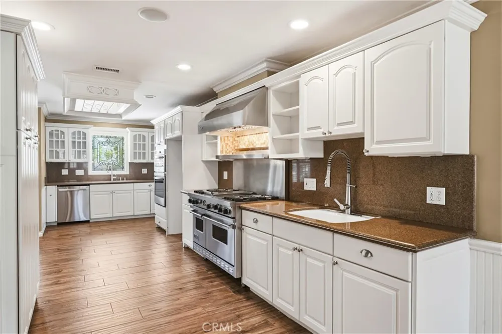 1613 Dorothy Lane Fullerton, CA 92831