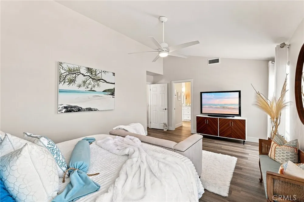 24611 Steffy Laguna Niguel, CA 92677