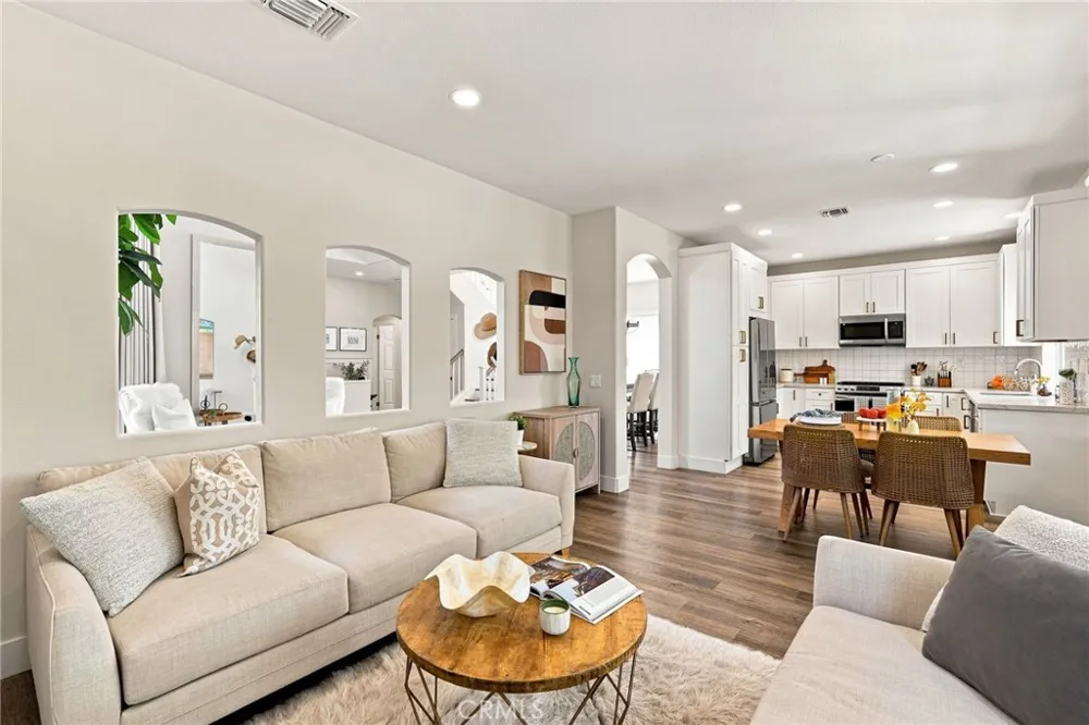 24611 Steffy Laguna Niguel, CA 92677