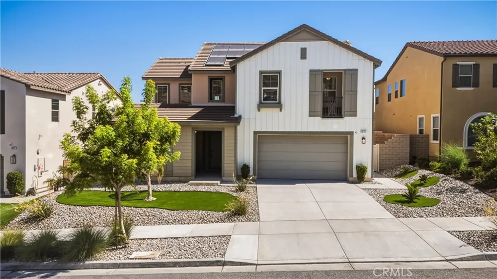 18751 Cedar Crest Canyon Country, CA 91387
