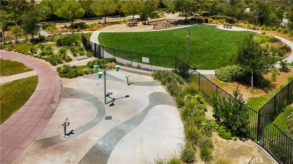 18751 Cedar Crest Canyon Country, CA 91387