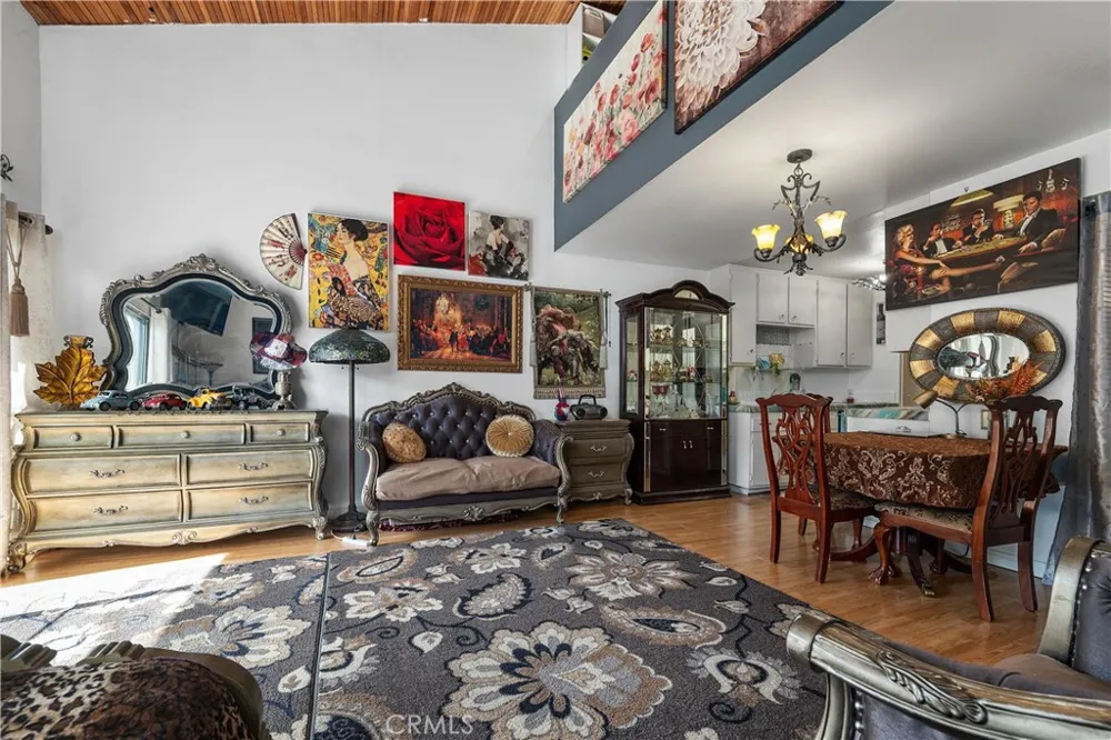5460 White Oak Avenue #G307 Encino, CA 91316