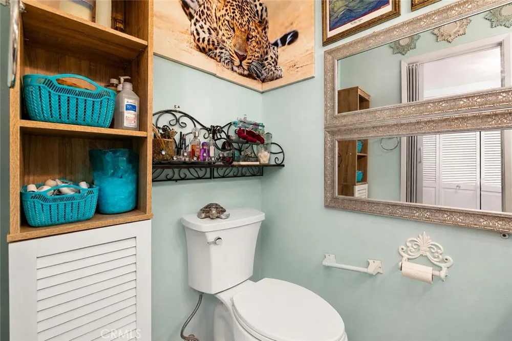 5460 White Oak Avenue #G307 Encino, CA 91316