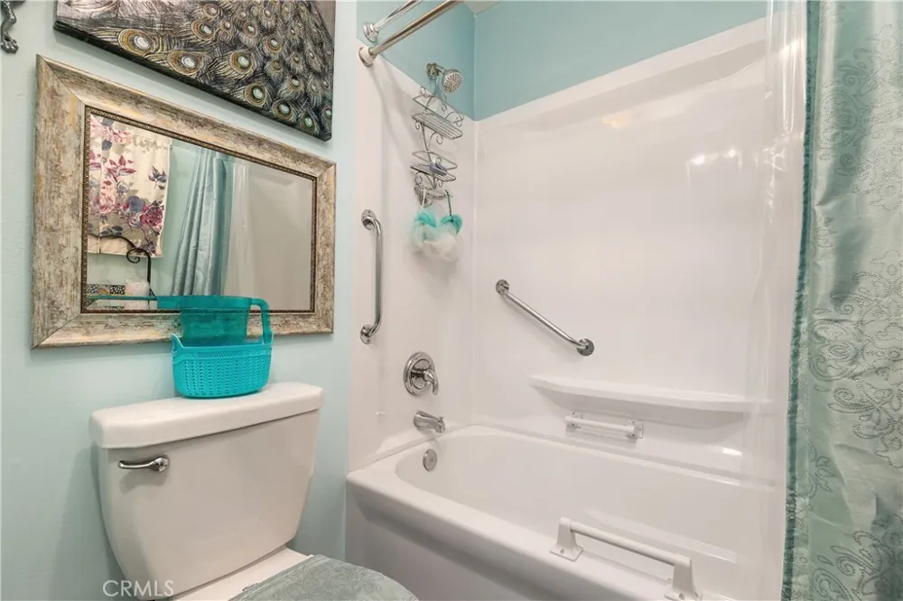 5460 White Oak Avenue #G307 Encino, CA 91316