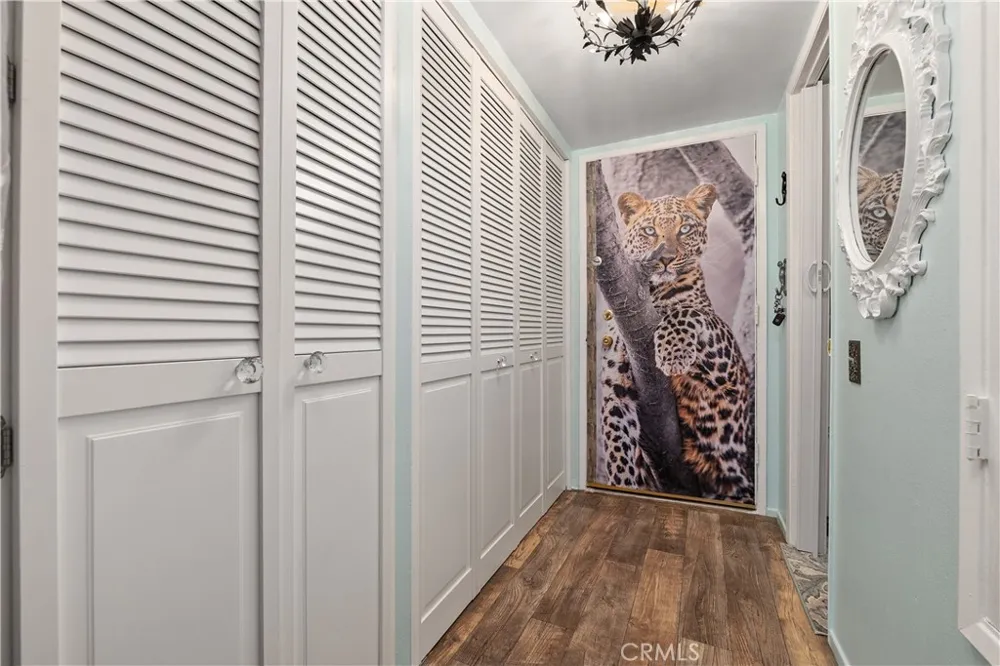 5460 White Oak Avenue #G307 Encino, CA 91316