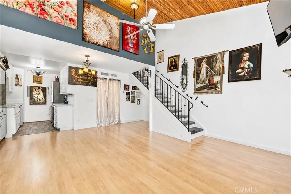 5460 White Oak Avenue #G307 Encino, CA 91316