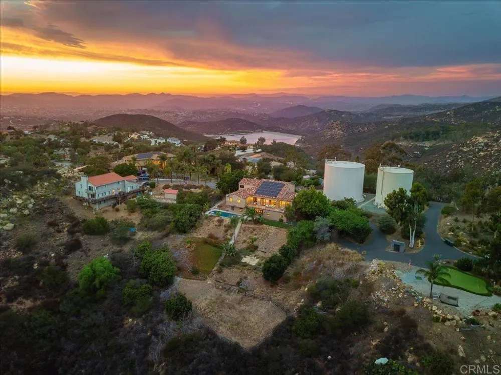15223 Skyridge Road Poway, CA 92064