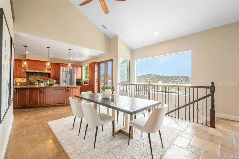 15223 Skyridge Road Poway, CA 92064