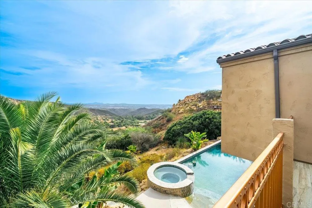 15223 Skyridge Road Poway, CA 92064