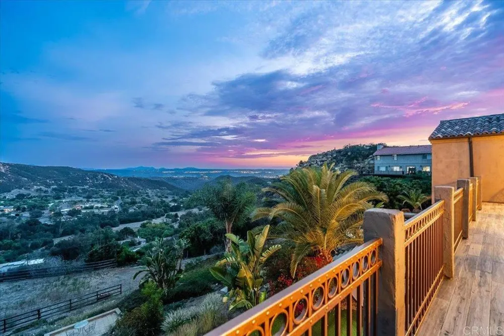 15223 Skyridge Road Poway, CA 92064