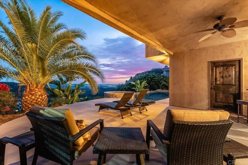 15223 Skyridge Road Poway, CA 92064