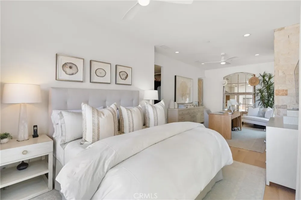 3306 Marcus Avenue Newport Beach, CA 92663