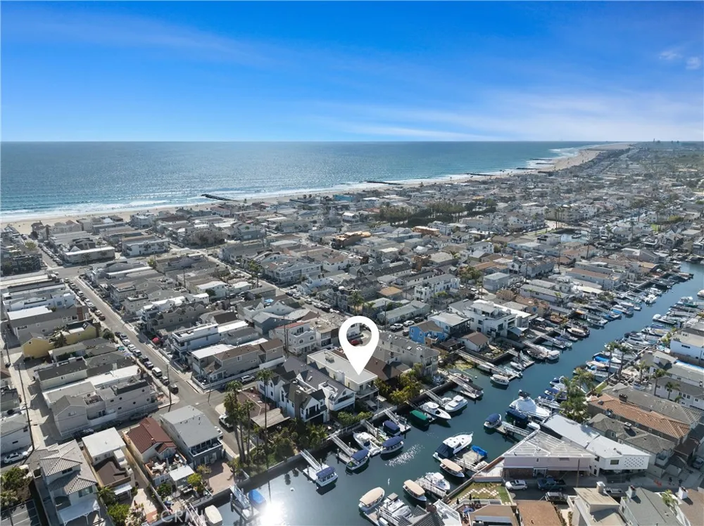 3306 Marcus Avenue Newport Beach, CA 92663