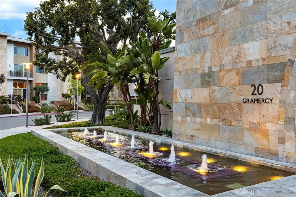 205 Bowery Irvine, CA 92612