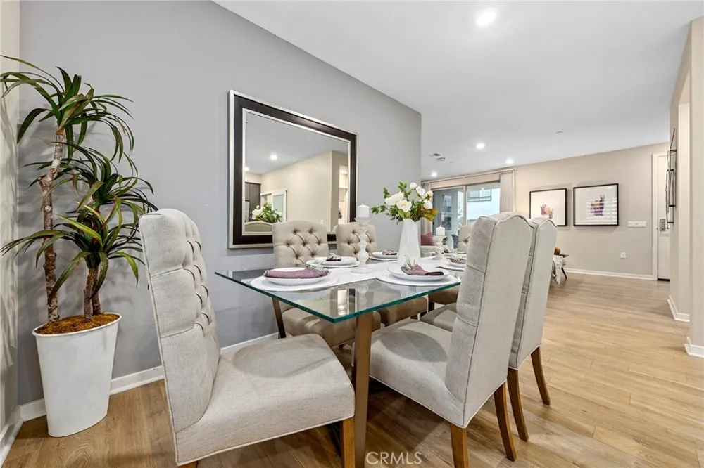 205 Bowery Irvine, CA 92612