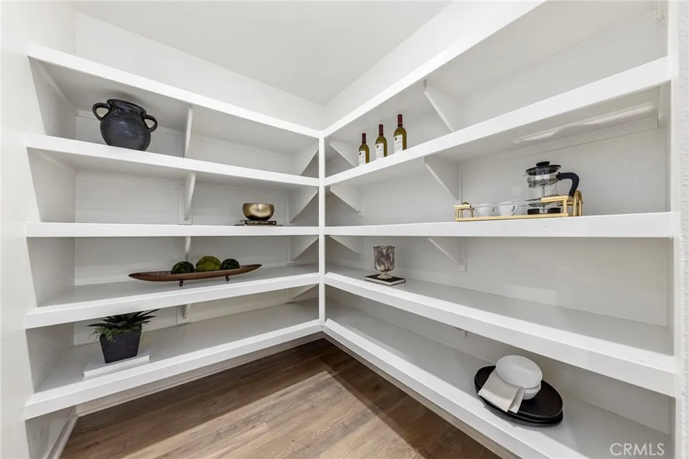 205 Bowery Irvine, CA 92612