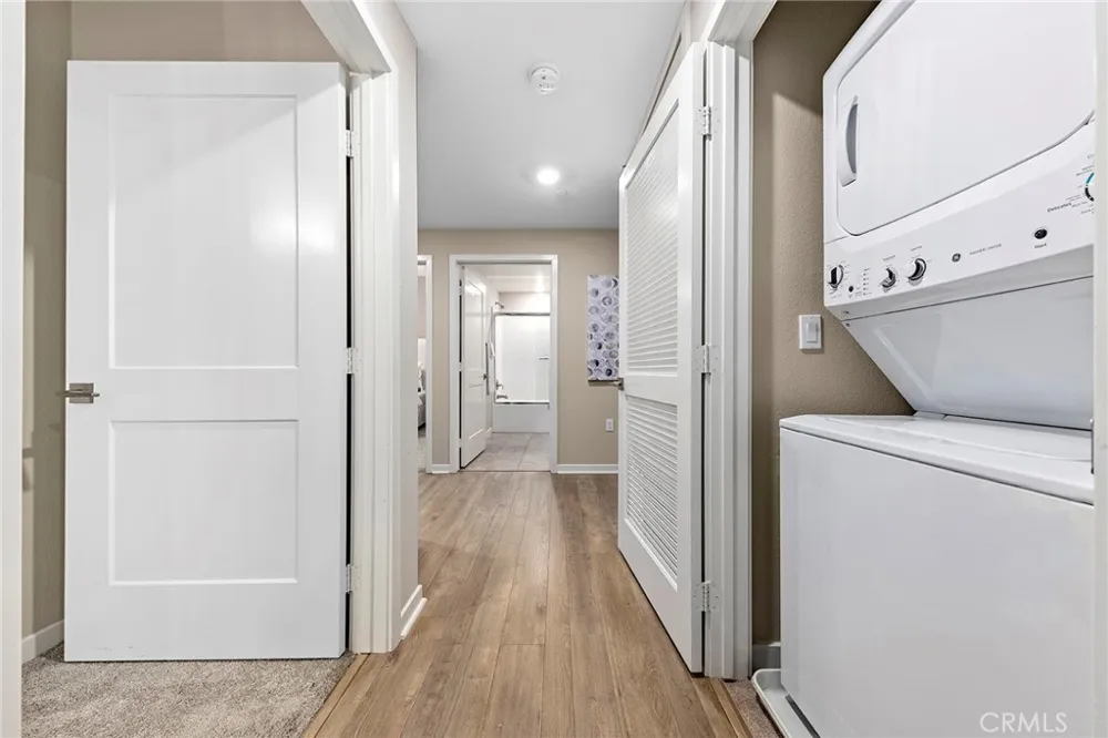 205 Bowery Irvine, CA 92612