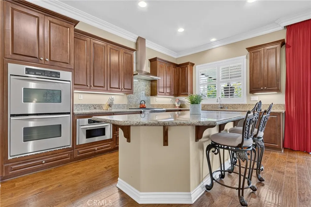 33940 Baystone Street Temecula, CA 92592