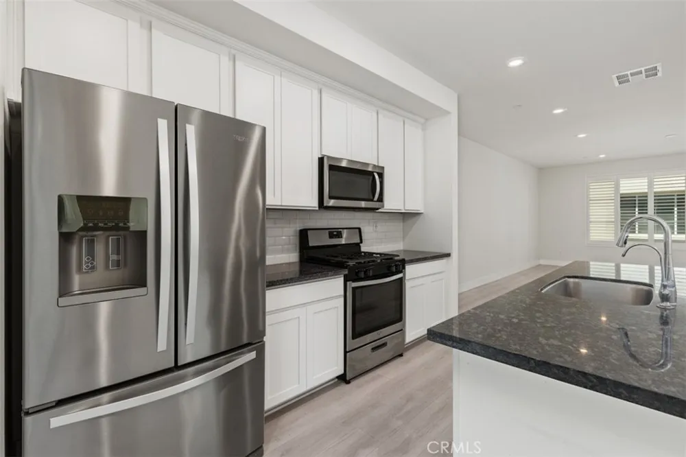 821 Hudson West Covina, CA 91790