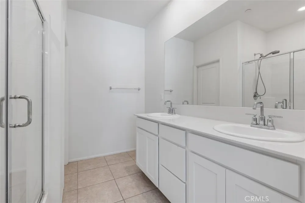 821 Hudson West Covina, CA 91790