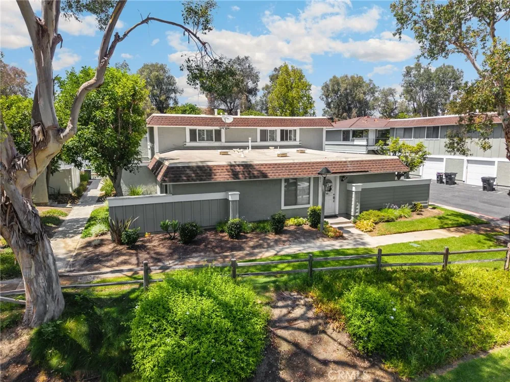 25933 Via Pera #A3 Mission Viejo, CA 92691