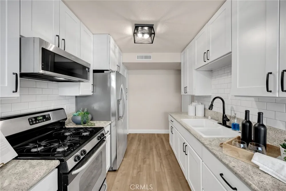 25933 Via Pera #A3 Mission Viejo, CA 92691
