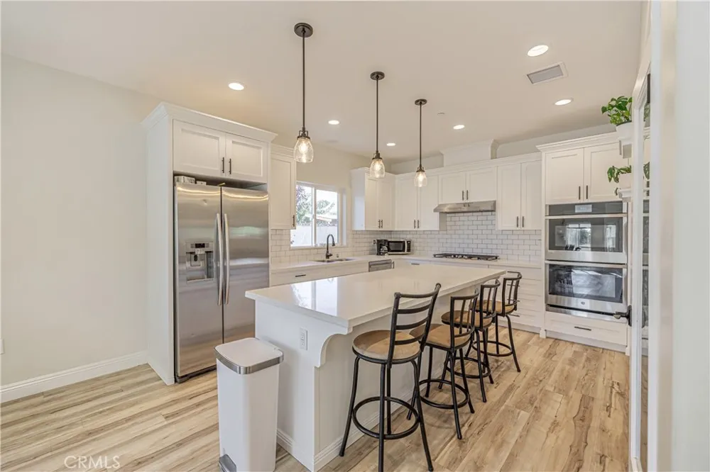 42620 25th W Lancaster, CA 93536