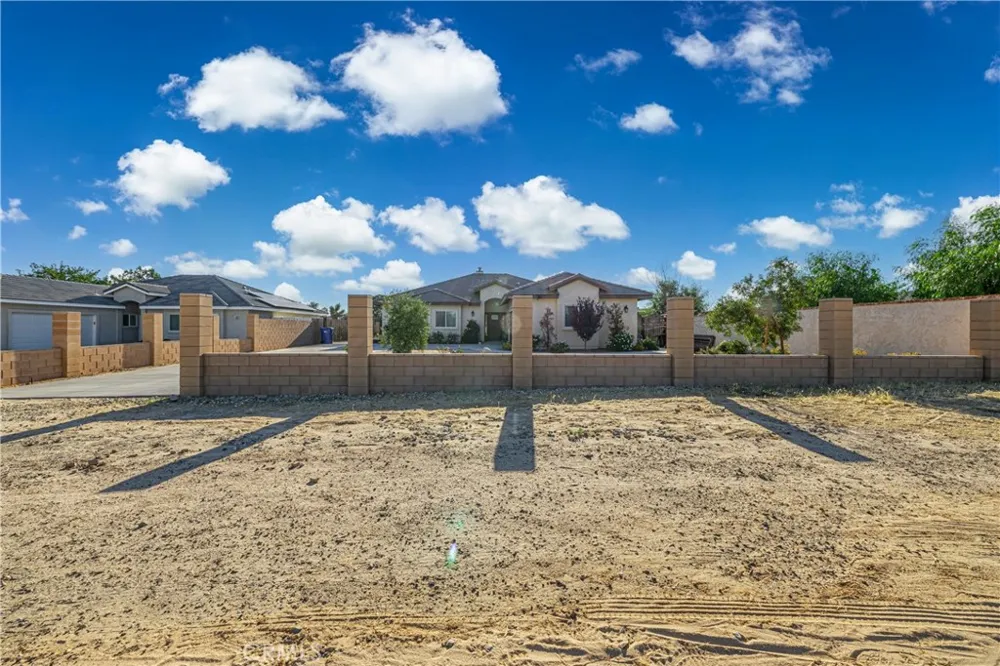 42620 25th W Lancaster, CA 93536