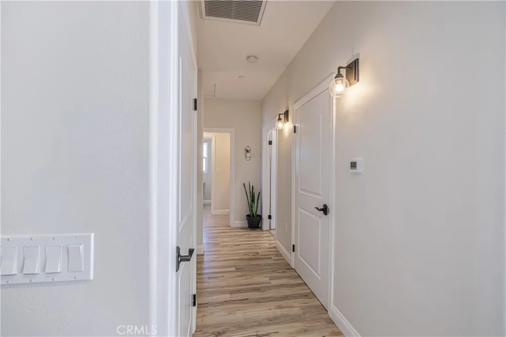 42620 25th W Lancaster, CA 93536