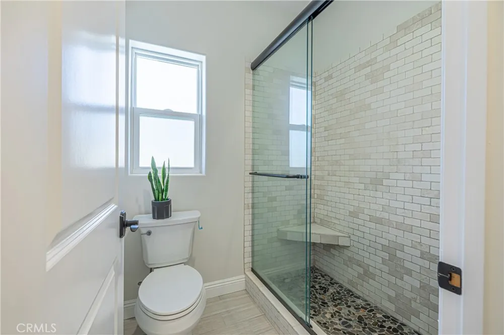42620 25th W Lancaster, CA 93536