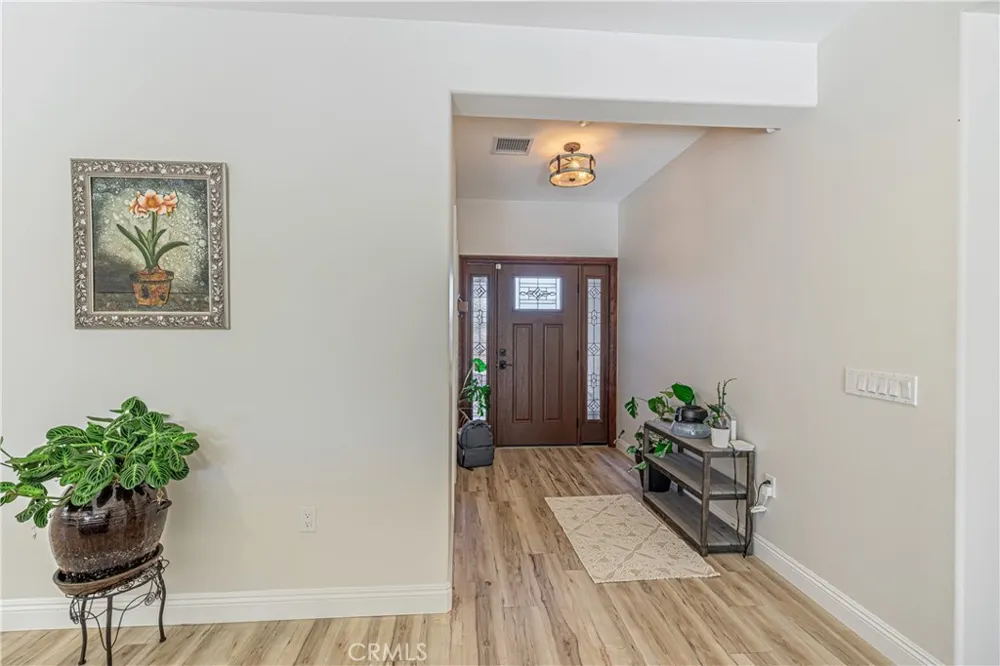 42620 25th W Lancaster, CA 93536