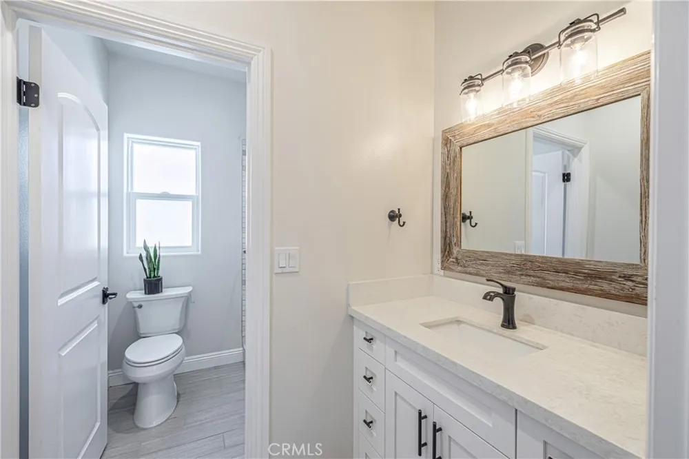 42620 25th W Lancaster, CA 93536