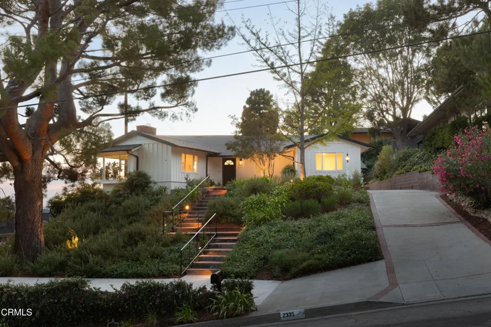 2335 Jayma Lane La Crescenta, CA 91214