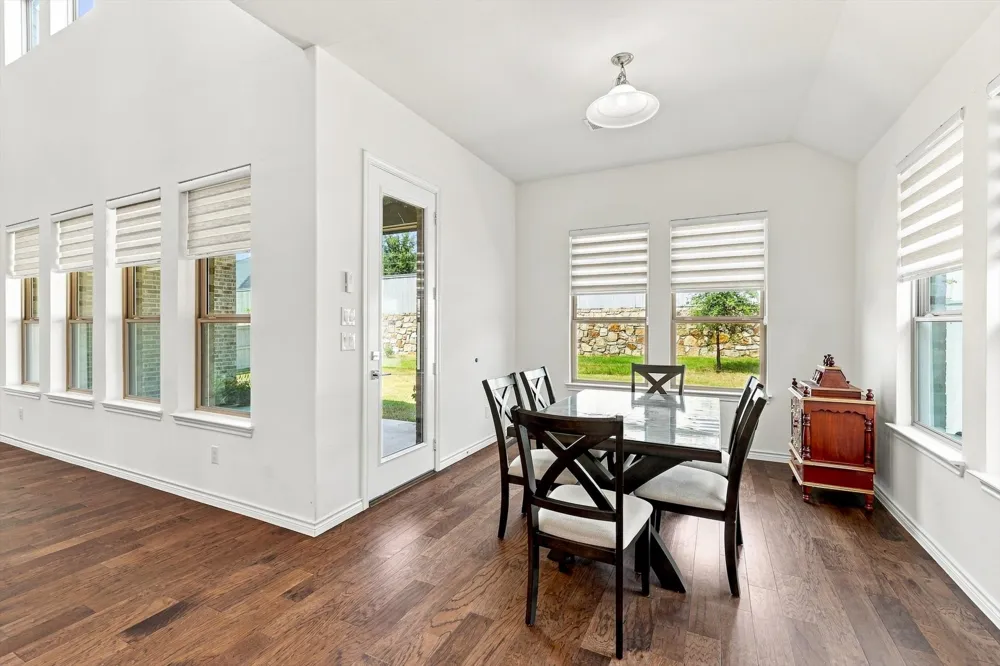 2812 Dunbar Drive Northlake, TX 76247