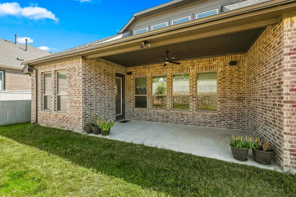 2812 Dunbar Drive Northlake, TX 76247